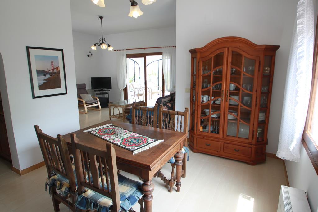 Sara - Sea View Villa With Private Pool In カルプ 部屋 写真