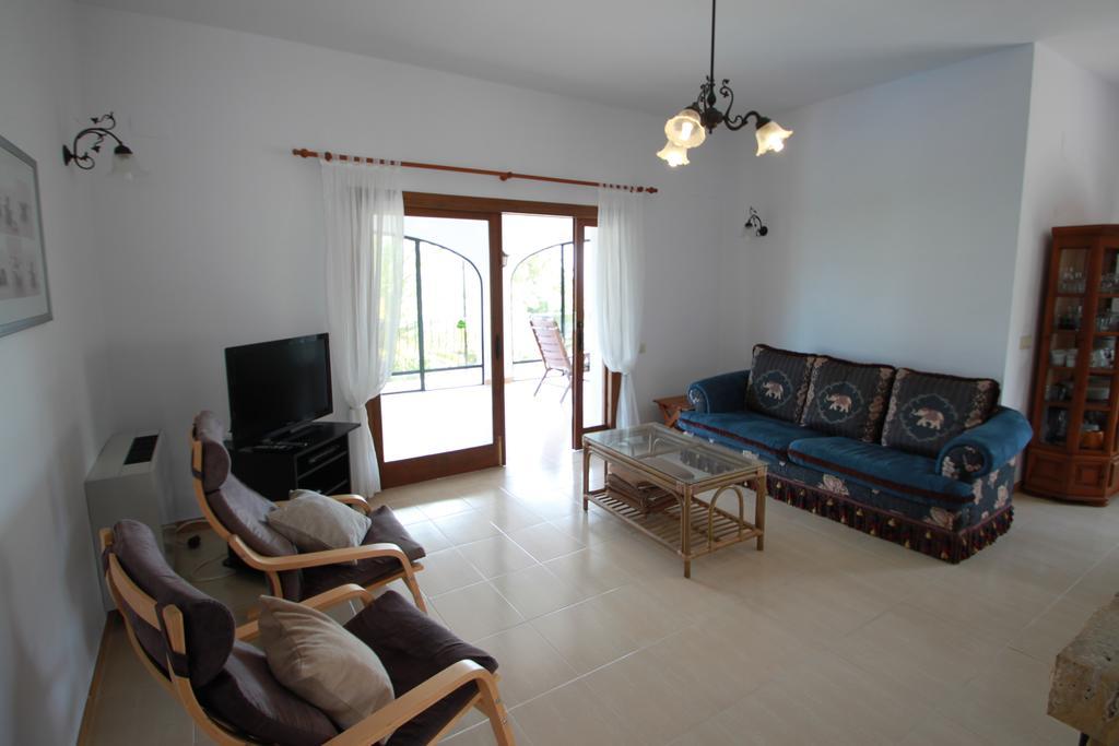 Sara - Sea View Villa With Private Pool In カルプ 部屋 写真